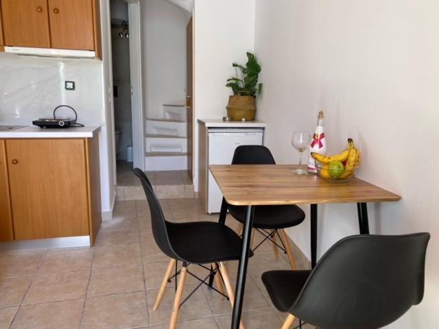 Lakka Apartments In Chora Mykonos Town ภายนอก รูปภาพ